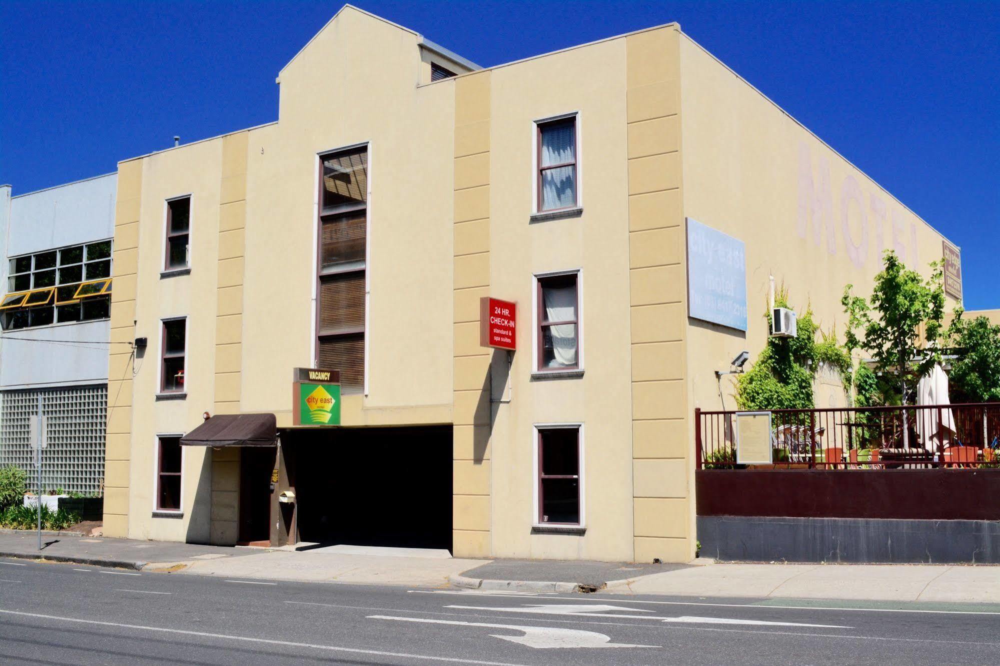 City East Motel Melbourne Exterior photo